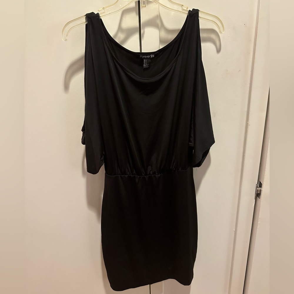 Open Shoulder Black Dress - Picture 2 of 4